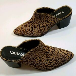 Kaanas~Size 6M~Leo-Sagrantino Pointy Heeled Shoes.
